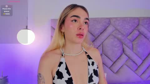 Snapshot of lucyvegaa1 chatting on January 3, 9:58 am Lucy Vega online show from January 3, 9:58 am