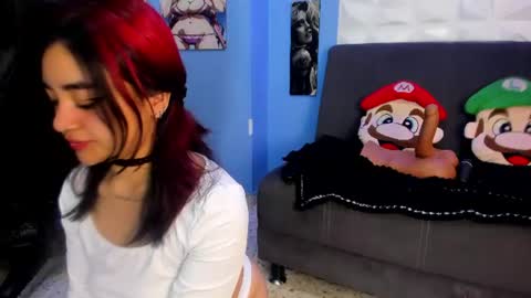LucyWalkeer online show from June 18, 8:13 pm