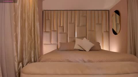 Lucy online show from October 10, 9:58 pm