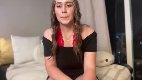 Lucy Rae online show from December 23, 2:31 am