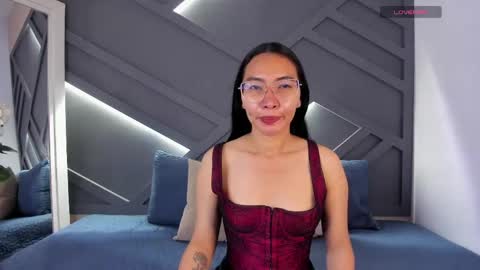 Snapshot of lucyy_liiu chatting on June 8, 2:17 pm Lucy Liiu online show from June 8, 2:17 pm