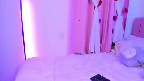 LUCYY FROM HOME  online show from October 4, 2:42 am