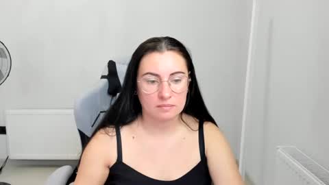 Lucy online show from June 23, 6:33 am
