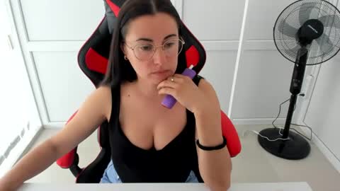 Lucy online show from June 25, 12:20 pm