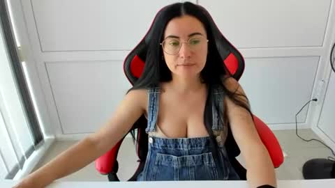 Lucy online show from July 17, 12:45 pm