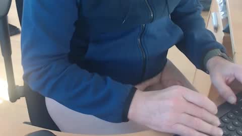 lud1967 online show from January 3, 12:30 pm