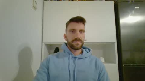 Snapshot of ludovichi chatting on December 12, 6:42 pm ludovichi online show from December 12, 6:42 pm