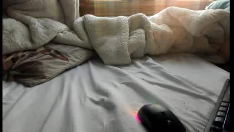 luffykun300 online show from October 26, 6:47 pm