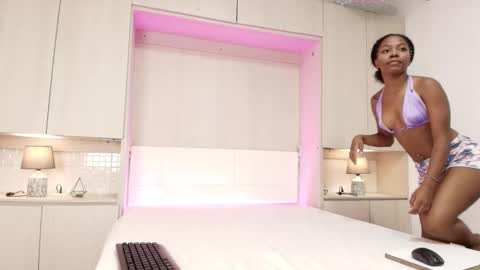 Lu online show from January 24, 4:05 am