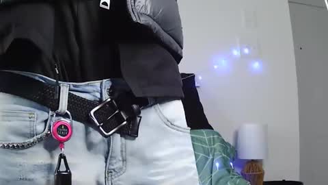 Riskdtb online show from November 17, 8:14 pm