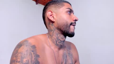 Luigi Vitale online show from September 22, 4:58 am