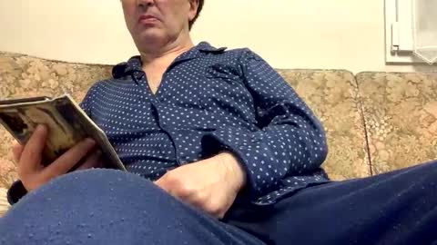Snapshot of luigir51zas chatting on May 4, 7:54 pm Luis online show from May 4, 7:54 pm