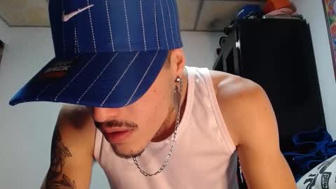 Luis AS online show from November 20, 11:10 am