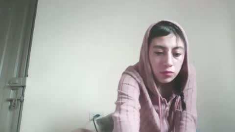 Snapshot of luisa_homes chatting on July 1, 10:09 pm luisa_homes online show from July 1, 10:09 pm