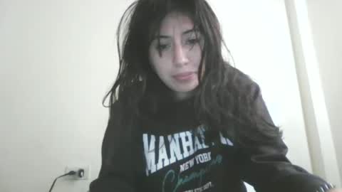 Snapshot of luisa_homes chatting on July 2, 6:14 pm luisa_homes online show from July 2, 6:14 pm
