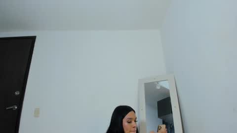   Luisa Fernanda  online show from December 28, 3:04 am