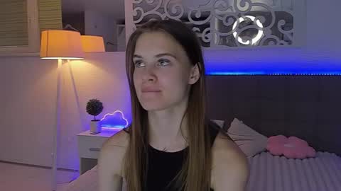 LuisaClover online show from July 26, 12:52 am
