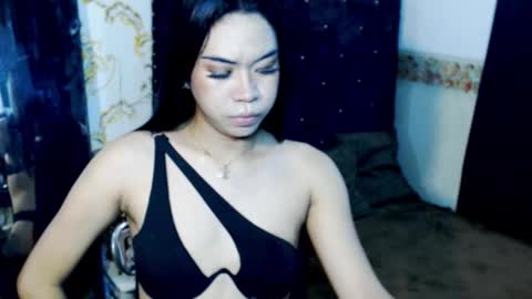 luisaellanor online show from January 23, 4:48 pm