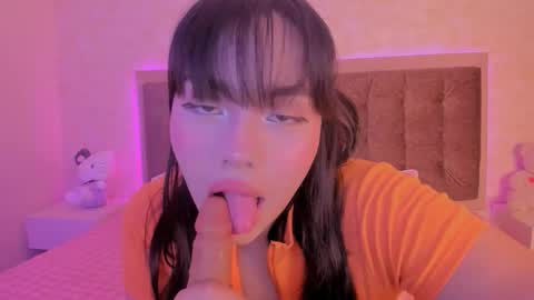 Snapshot of luisagiraldo_ chatting on September 11, 11:32 am Luisa Giraldo online show from September 11, 11:32 am