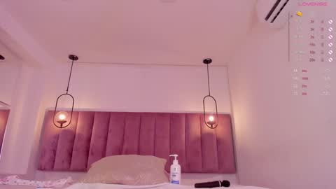 L U I S A online show from January 4, 11:17 pm