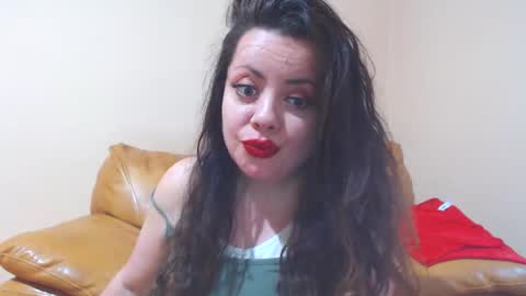 Snapshot of luisahornydoll chatting on April 3, 4:05 pm Cassie online show from April 3, 4:05 pm