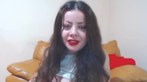 Snapshot of luisahornydoll chatting on April 18, 7:29 pm Cassie online show from April 18, 7:29 pm