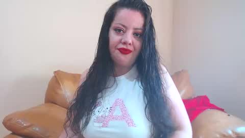 Snapshot of luisahornydoll chatting on May 18, 7:36 am Cassie online show from May 18, 7:36 am