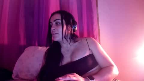 Luisa Monsters online show from February 11, 2:25 am