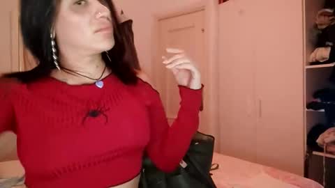 Luisa Monsters online show from September 27, 7:52 pm