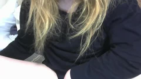 Snapshot of luiscastello777x chatting on January 21, 8:11 pm luiscastello777x online show from January 21, 8:11 pm