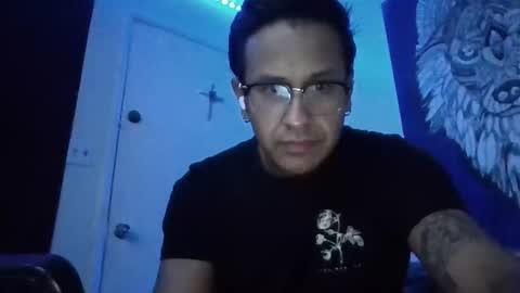 luisjg24hrs online show from May 5, 10:45 am