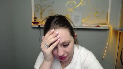 Snapshot of luizaheems_ chatting on February 27, 10:59 am Luiza online show from February 27, 10:59 am