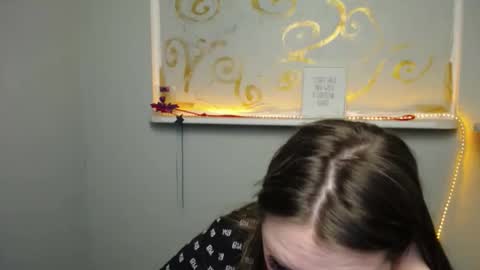 Snapshot of luizaheems_ chatting on March 6, 12:19 pm Luiza online show from March 6, 12:19 pm