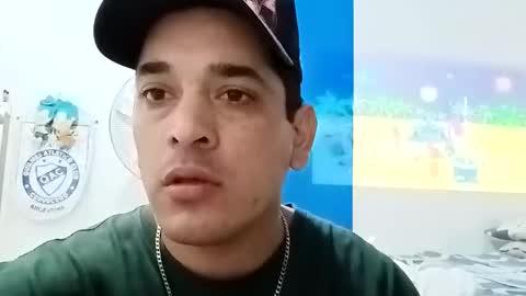 Snapshot of lukaqac chatting on November 19, 7:14 pm Lukapijagorda online show from November 19, 7:14 pm