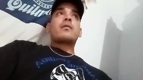 Snapshot of lukaqac chatting on February 8, 3:32 am Lukapijagorda online show from February 8, 3:32 am