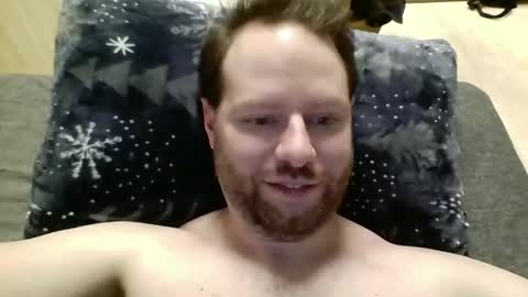 Snapshot of luke91_t chatting on December 22, 10:47 pm luke91_t online show from December 22, 10:47 pm