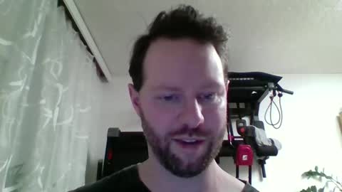 Snapshot of luke91_t chatting on December 27, 4:43 pm luke91_t online show from December 27, 4:43 pm