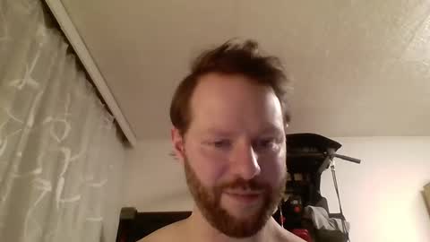 Snapshot of luke91_t chatting on January 25, 4:13 pm luke91_t online show from January 25, 4:13 pm