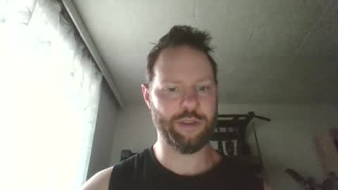 Snapshot of luke91_t chatting on September 27, 2:22 pm luke91_t online show from September 27, 2:22 pm