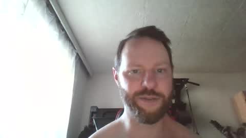 Snapshot of luke91_t chatting on October 3, 2:47 pm luke91_t online show from October 3, 2:47 pm