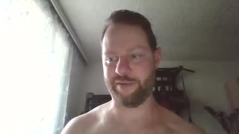 Snapshot of luke91_t chatting on October 7, 2:36 pm luke91_t online show from October 7, 2:36 pm