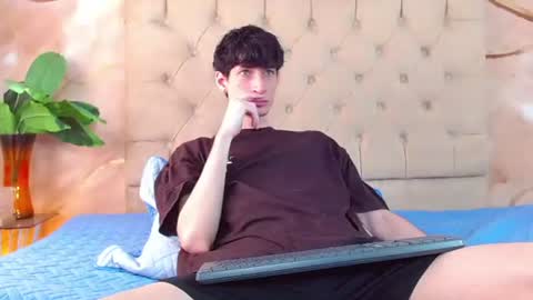 luke_carter online show from July 4, 1:50 pm