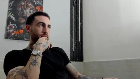 Snapshot of luke_davis01 chatting on February 20, 1:30 pm LUKE online show from February 20, 1:30 pm