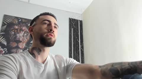 Snapshot of luke_davis01 chatting on March 12, 1:19 pm LUKE online show from March 12, 1:19 pm