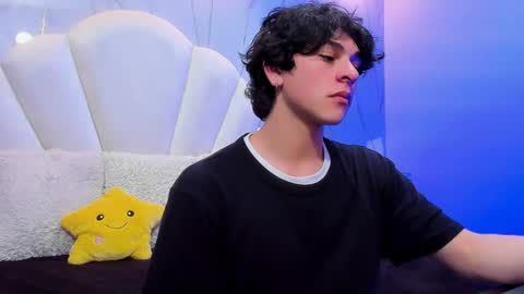 Luke online show from December 5, 3:26 am