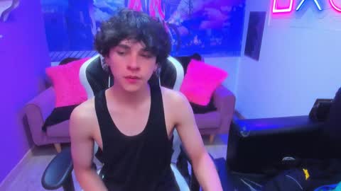 Luke online show from December 14, 3:40 am