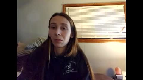 Snapshot of lukeandali23 chatting on January 4, 5:05 am Lukeandali420 online show from January 4, 5:05 am