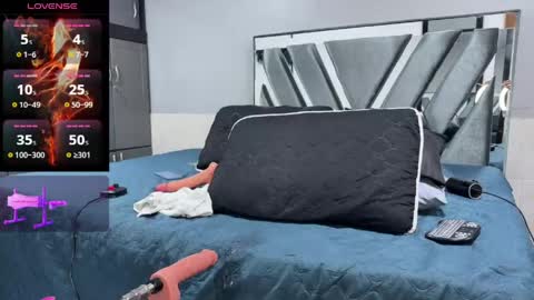 lukedavis_15 online show from May 10, 5:23 am