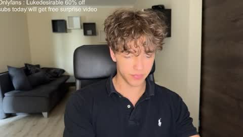 Snapshot of lukedesirable chatting on May 9, 4:12 pm lukedesirable online show from May 9, 4:12 pm