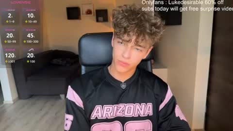 lukedesirable online show from July 26, 5:42 pm